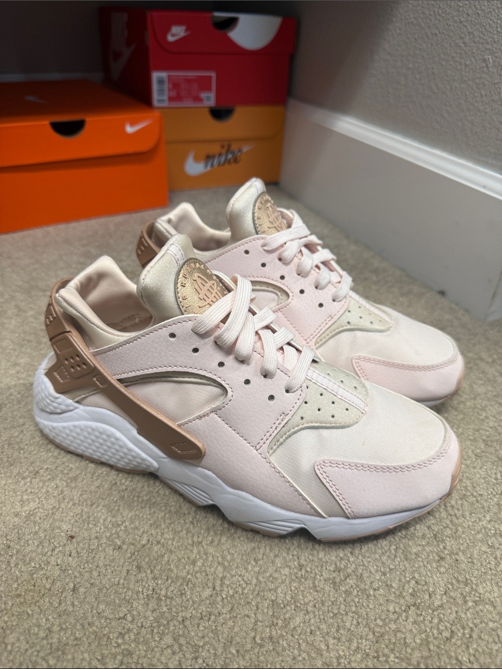 Nike Women's Huarache Pale Pink with Rose Gold Accents